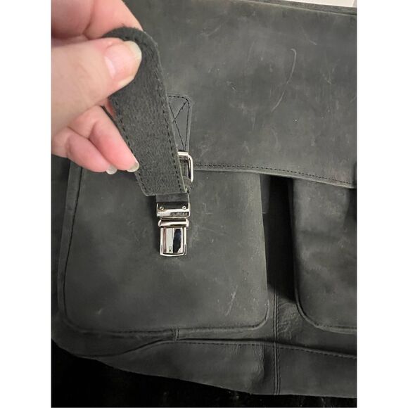 KomalC 16 Inch Leather briefcase Laptop Messenger Bags - Picture 4 of 8